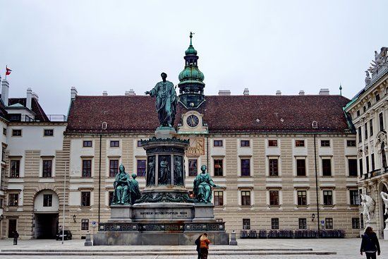 Kaiser-Franz-II-Denkmal